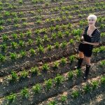 Mia von uberding besucht einen Demeter-Bauernhof