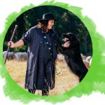 Schäferin Kerstin mit ihrem Hütehund