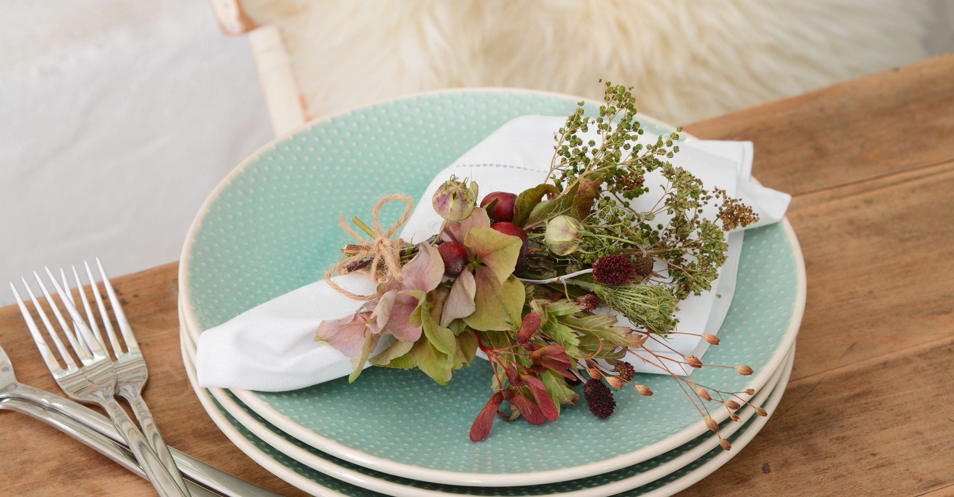 Herbstdeko Serviettenring mit Naturmaterialien