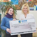 Ein Scheck in Höhe von 1.500 Euro wurde an die Einrichtung ElleFriede übergeben