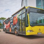 Mit dem Frischemobil unterstützt EDEKA Südwest das Fußballcamp der Spielvereinigung Kehl-Sundheim