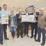 Urkunden- und Scheckübergabe an den Angel- und Freizeitverein Neuthard.