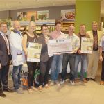 Urkunden und Scheckübergabe an den Angelsportverein Friedrichshafen e.V..