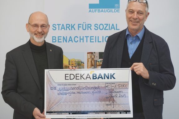 Scheckübergabe an die Aufbaugilde Heilbronn.