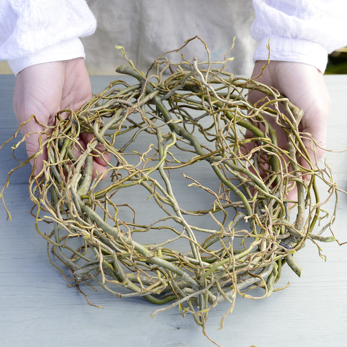 Hübscher Hingucker: Osternest aus Naturmaterialien basteln - #zukunftleben