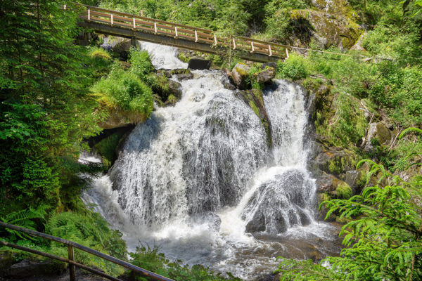 Beeindruckendes Naturspektakel: Wasserfälle im Südwesten - #zukunftleben