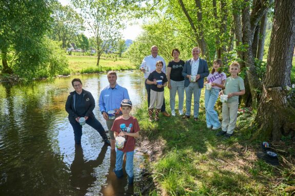 2025 05 13 Lachsbesatzaktion 2