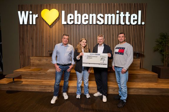 edeka_centspende_scheck_MBB4175